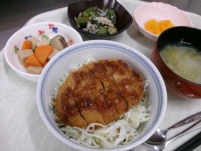 ソースカツ丼1.jpg